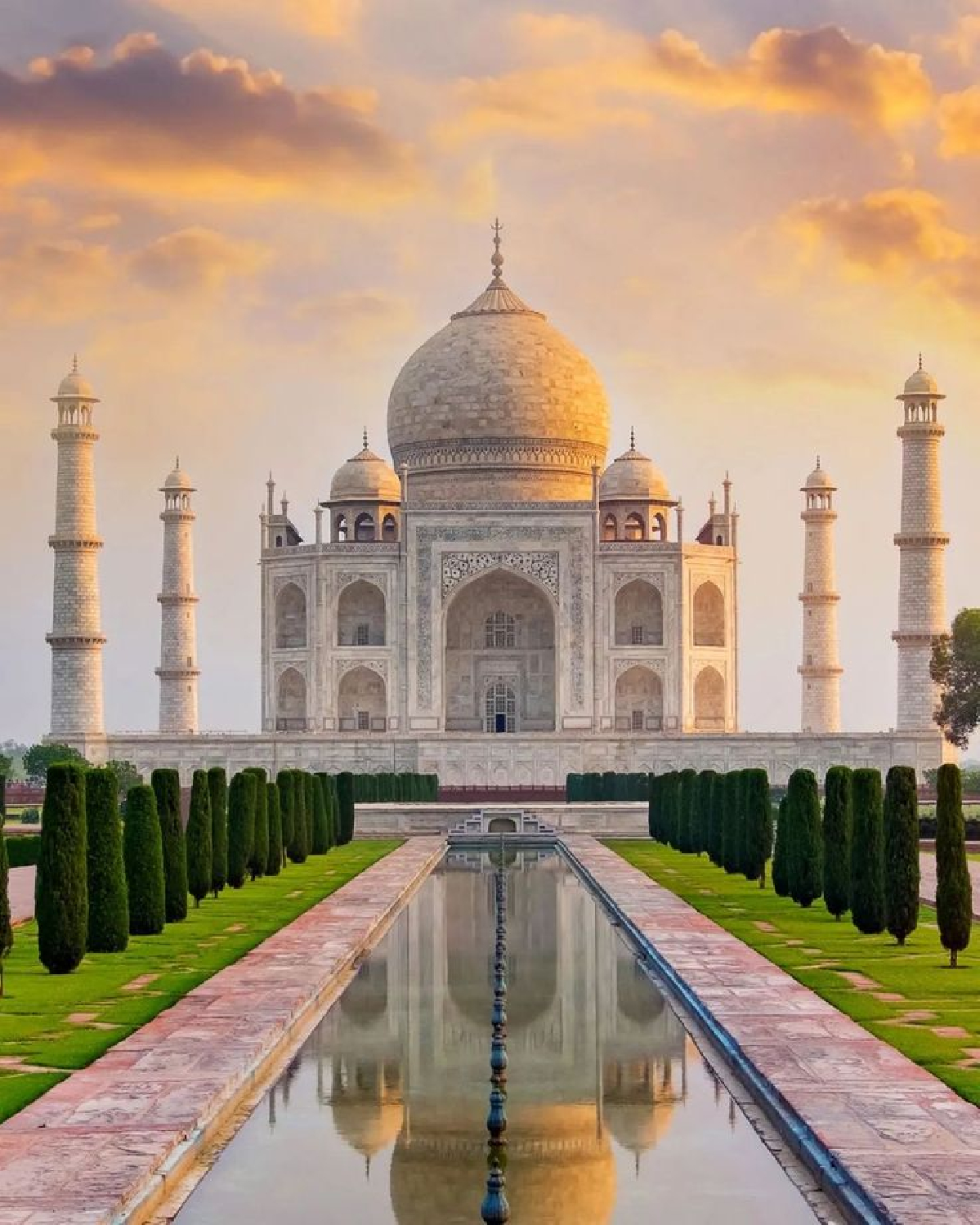 Agra – A Glimpse into Mughal Period India.