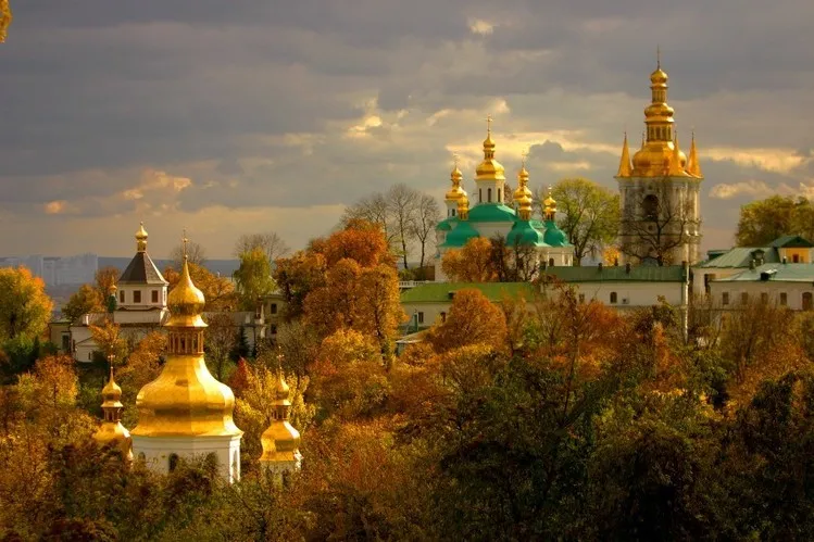 Весь Киев